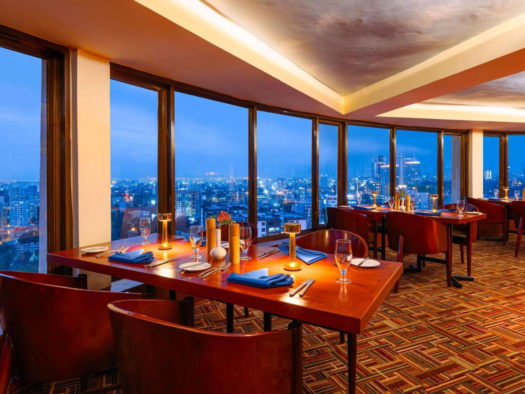 Moevenpick Hotel & Residences Nairobi Exterior foto